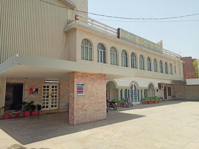 Hotel Silver Sand Multan Exterior foto